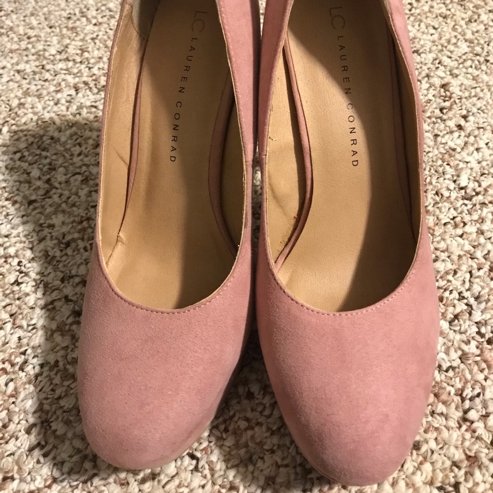 Platform Heels - Picture 6 of 7